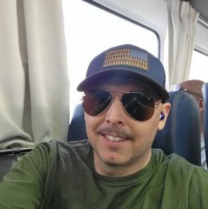 Meet your Posher, Robbie